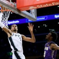 Wemby 'feeling great' as Spurs take on Thunder in NBA Cup semi-finals | News