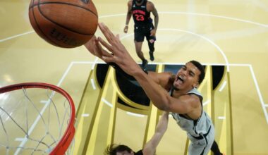 Spurs got an education down the stretch in NBA Cup title game loss to Knicks |