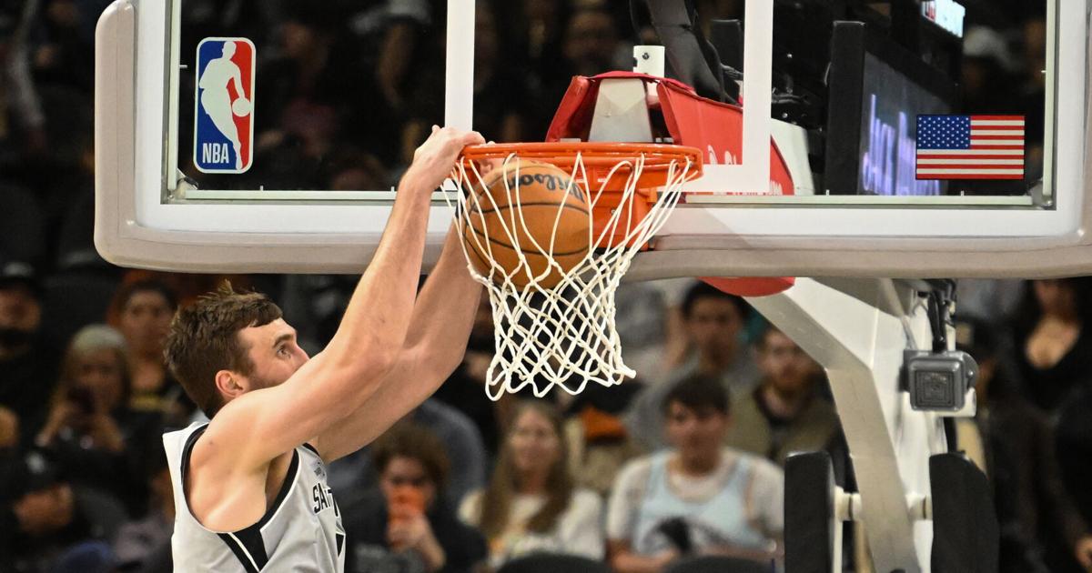 Spurs rebound from NBA Cup loss to beat Wizards 119-94 | National