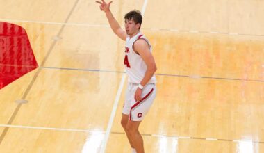 Dutch offense rises to the occasion in men’s basketball win | Pella