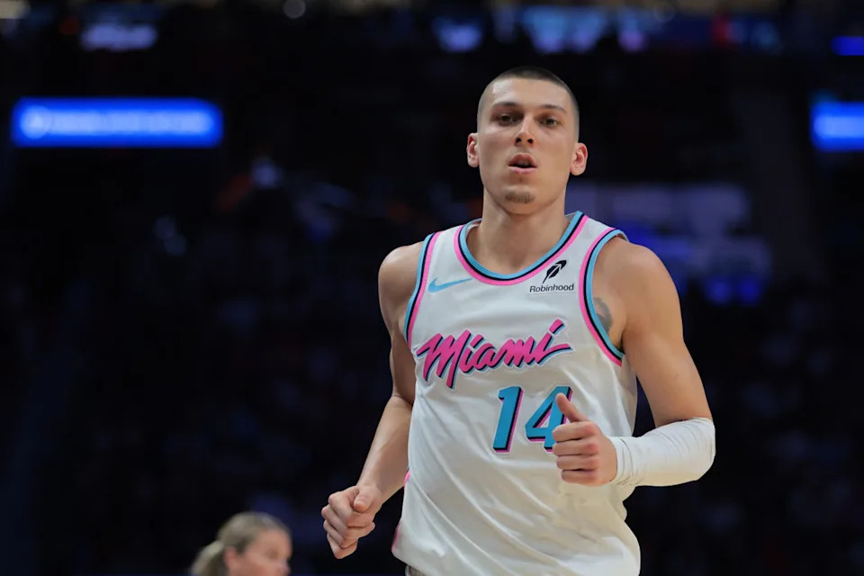 Miami Heat guard Tyler Herro (14) © Sam Navarro-Imagn Images