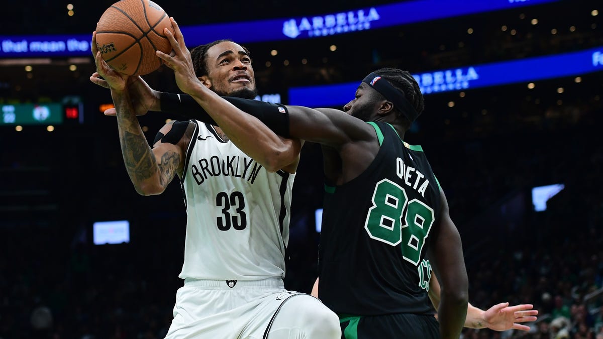 Nets jersey history No. 33