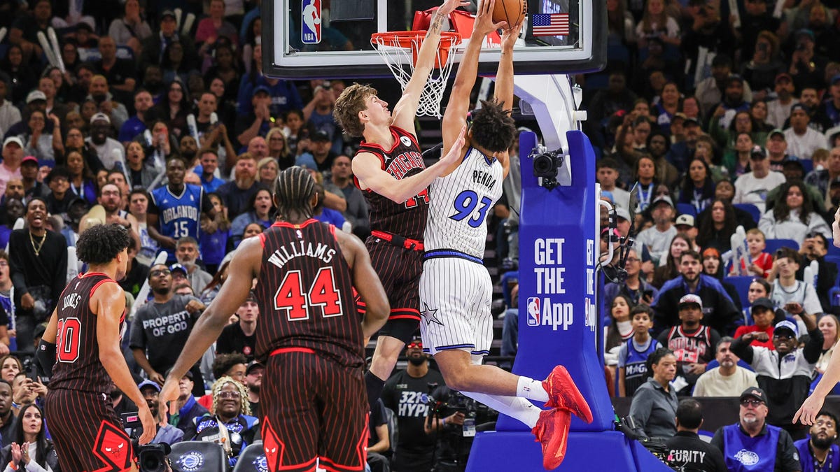 Noah Penda plays pivotal role in comeback win over Bulls