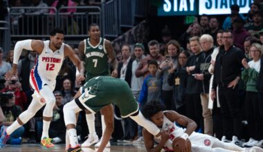 Bucks fans react to Giannis Antetokounmpo's calf injury vs Pistons