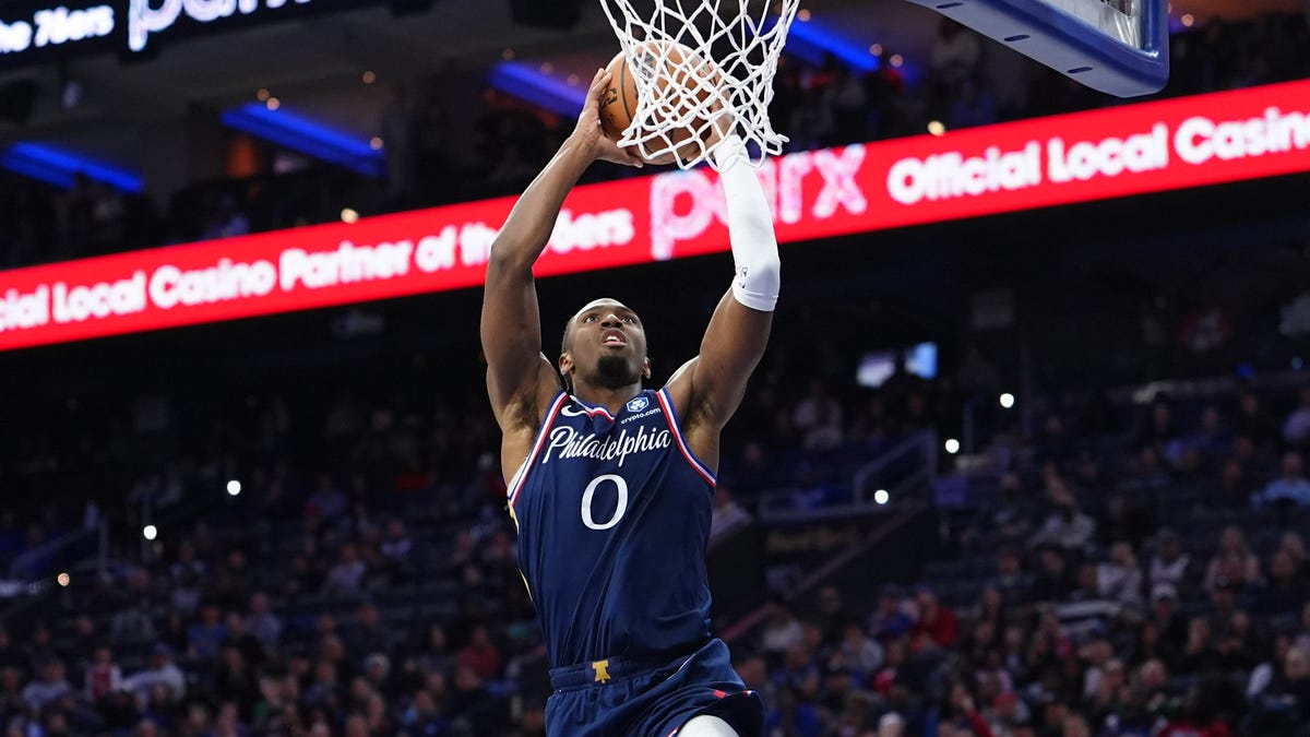 Warriors at 76ers odds, picks and predictions