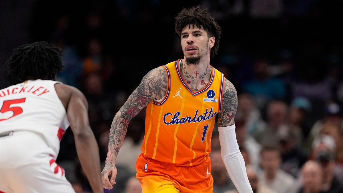 Hornets at Raptors odds, picks and predictions