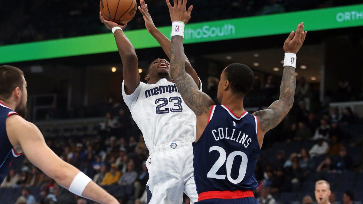 Cedric Coward registers double-double in Clippers win