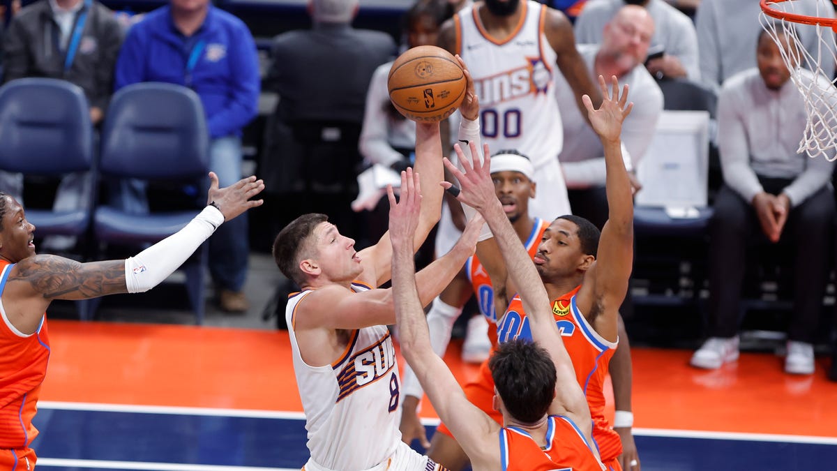 Grayson Allen ejected from Suns vs Thunder game for hard foul