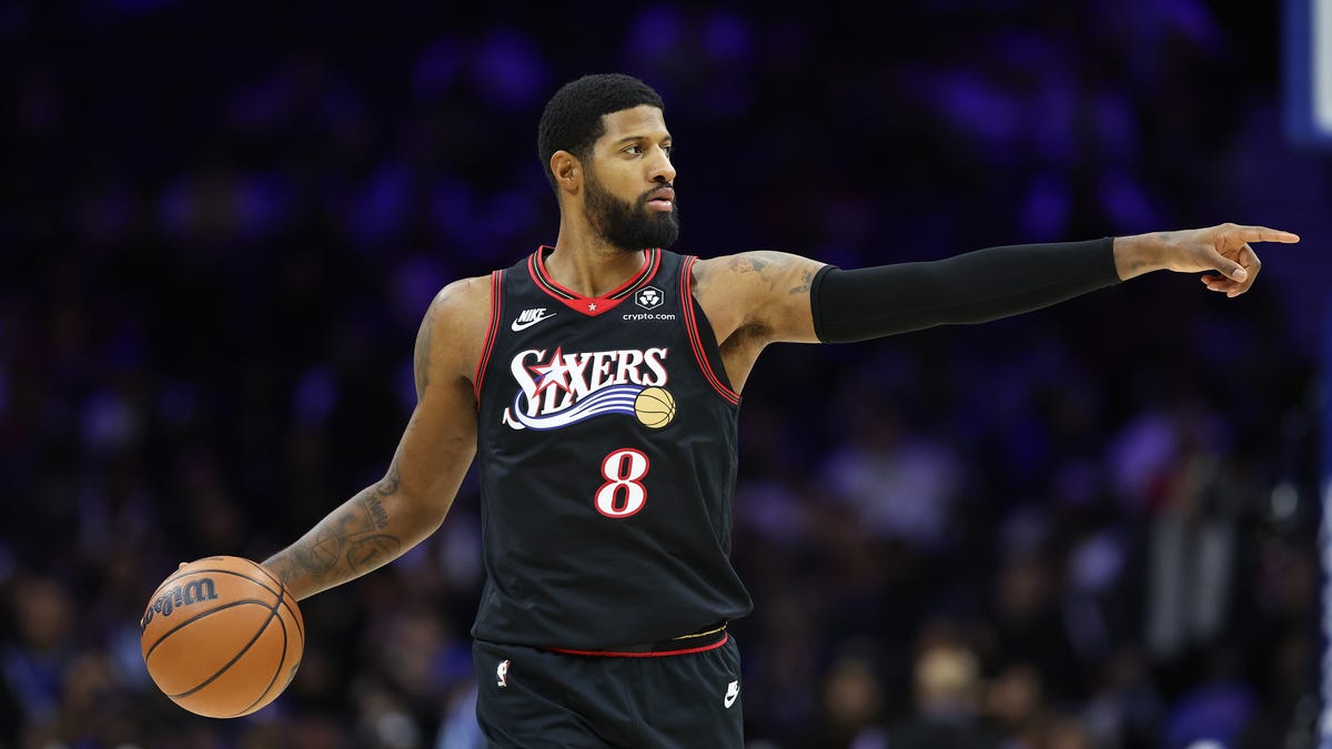 Older Sixers connecting with younger teammates through video games