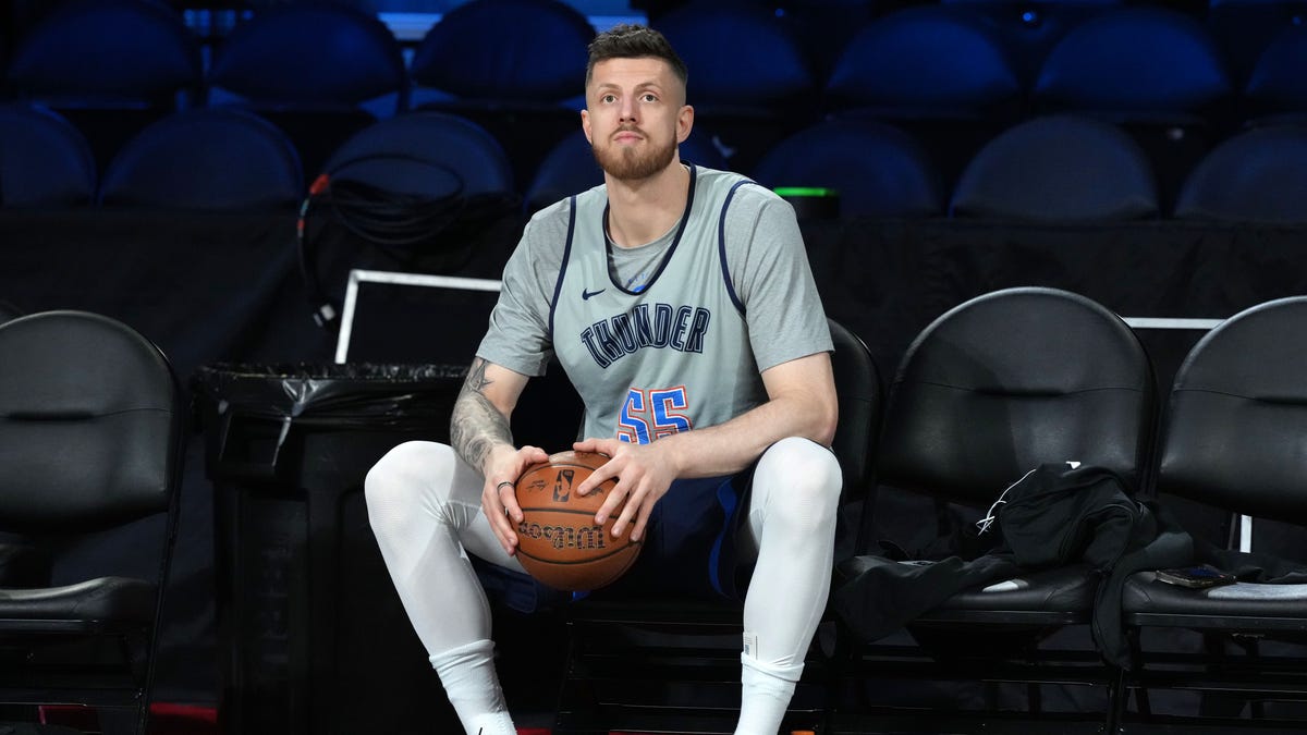 Live updates, highlights for Saturday's game