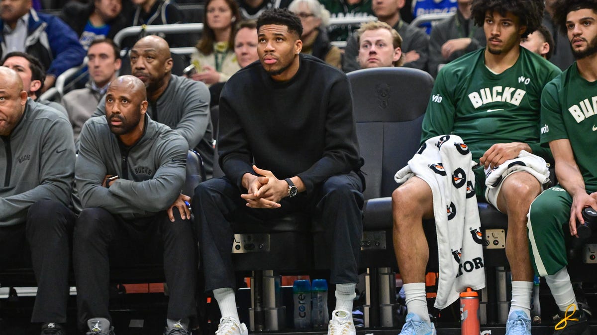 How did the Celtics lose to the Bucks (and what's up with Giannis)?