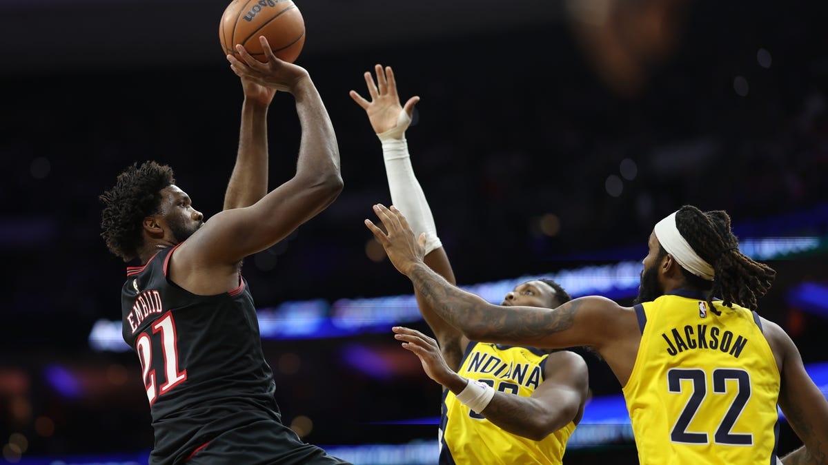 Joel Embiid steps up to lead Sixers past Pacers at home