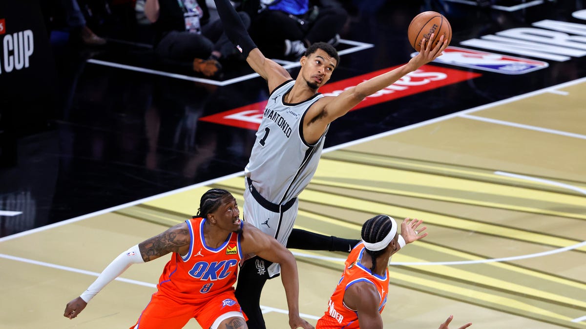 Thunder falls to Spurs in NBA Cup semifinal, ending 16-game win streak