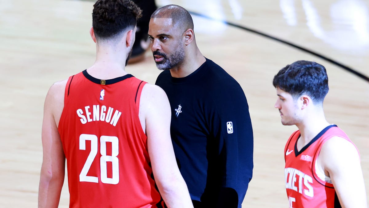 With new contracts, Ime Udoka sees Rockets fully aligned