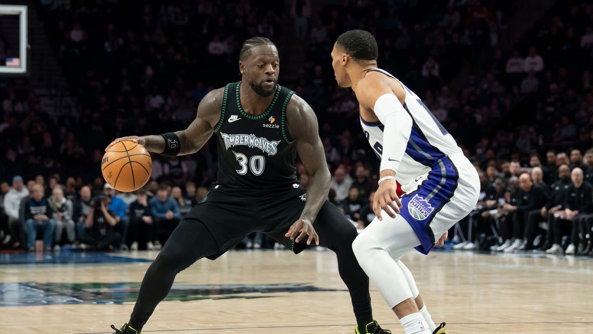 Full injury report, stream, odds on Dec. 17