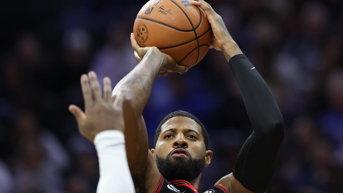 Sidelined Sixers react to strong play, resurgence of Paul George