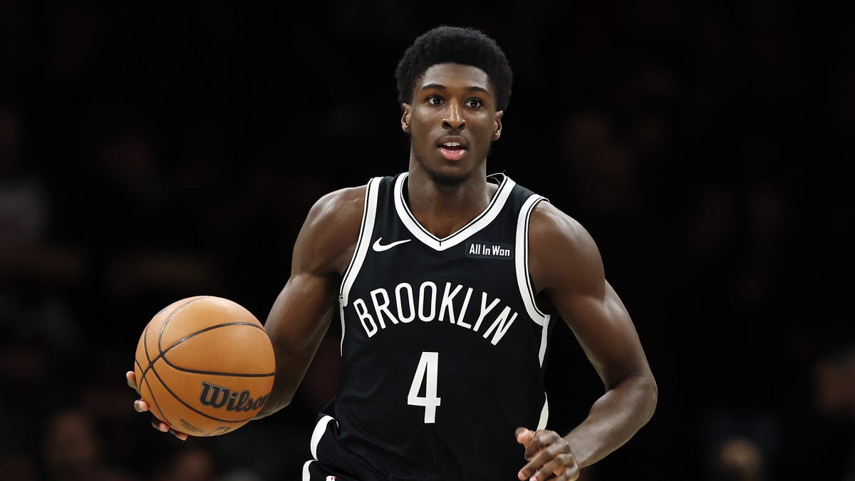 Nets rookie Drake Powell sprains right ankle in 106-95 loss to Heat
