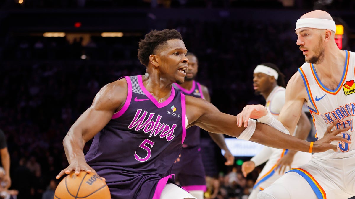 Thunder freeze up in 112-107 loss to Timberwolves