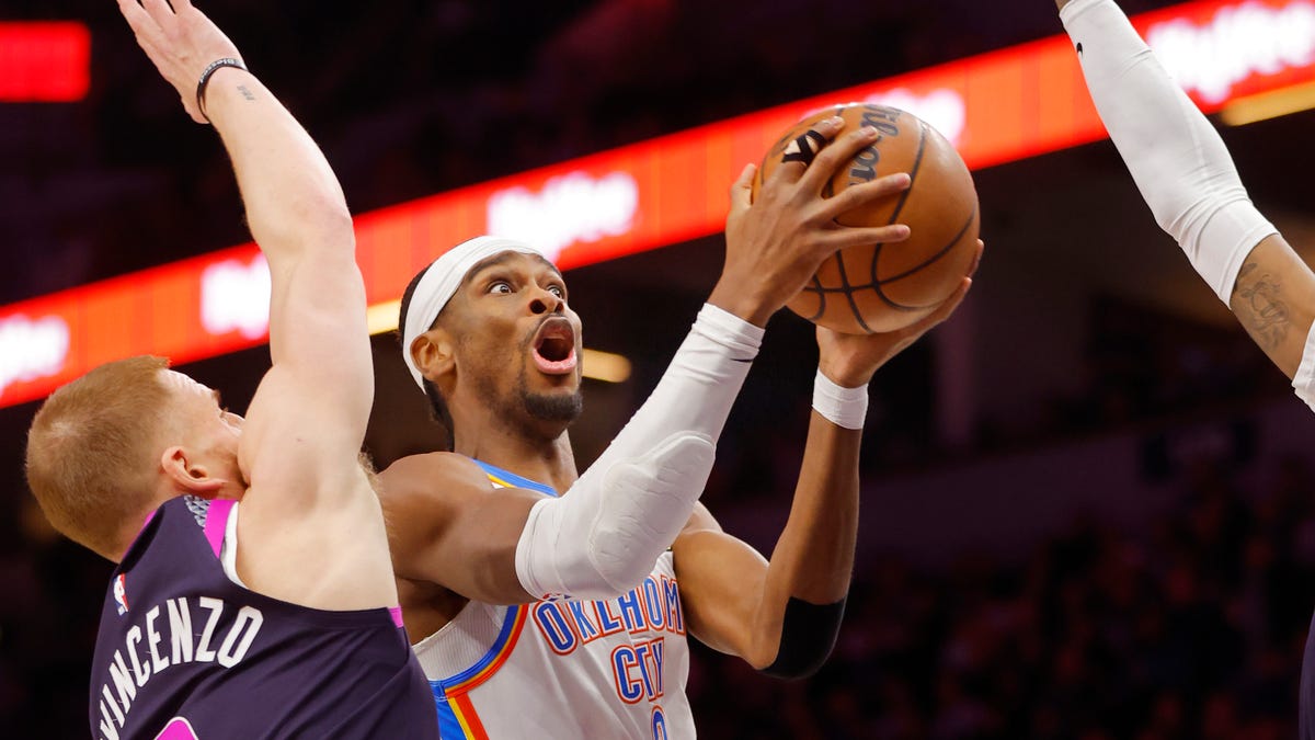 Best images from Thunder's 112-107 loss to Timberwolves