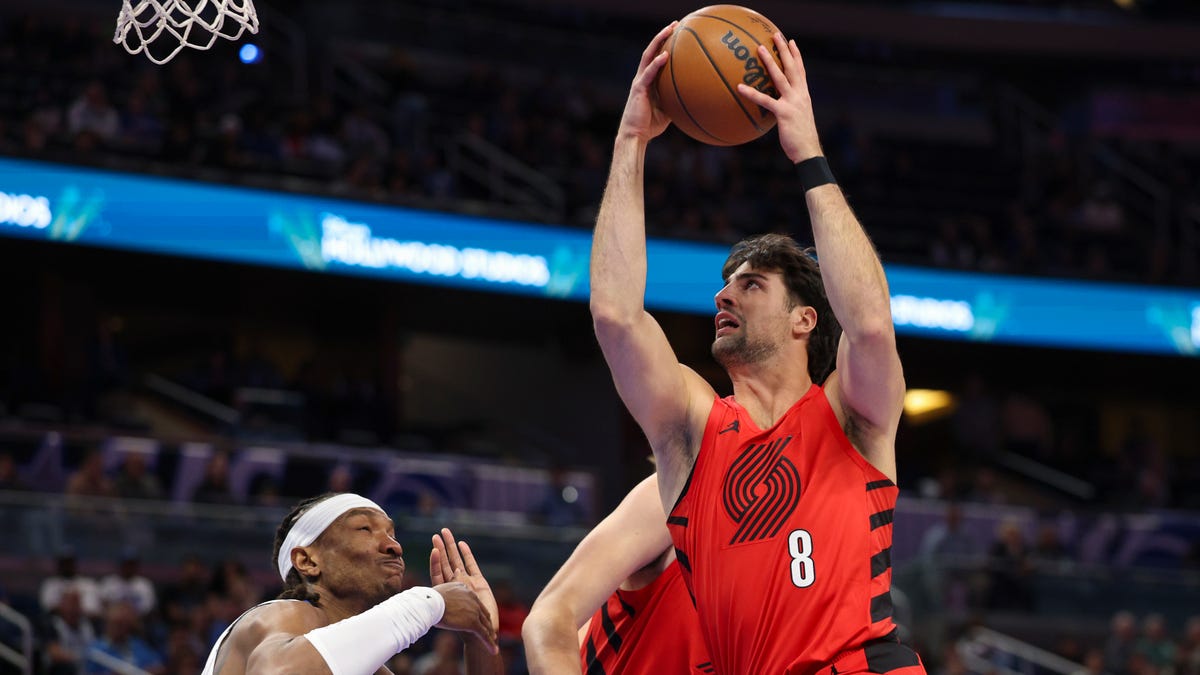 Magic at Trail Blazers odds, picks and predictions