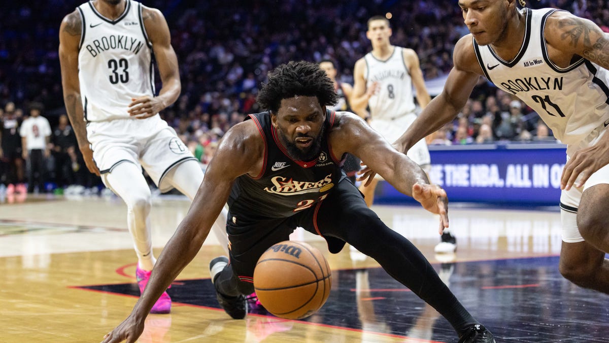 Joel Embiid discusses his knee, why Sixers lost to Nets at home