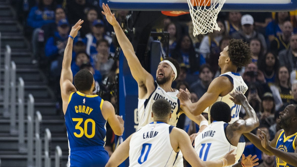 Mavericks vs Warriors score, highlights from NBA Christmas game today