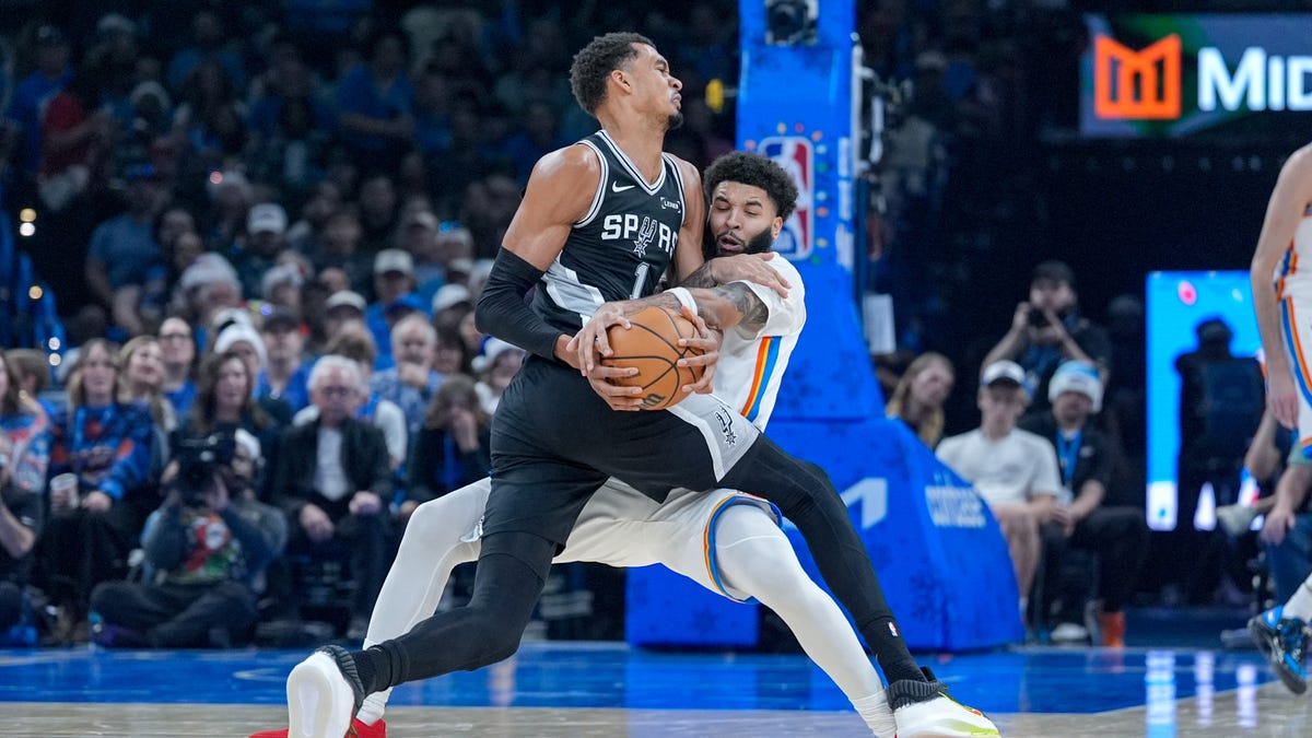 Fox, Wemby fuel NBA Christmas rout against OKC