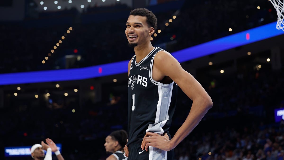 Victor Wembanyama won't reveal secrets to how Spurs beat Thunder