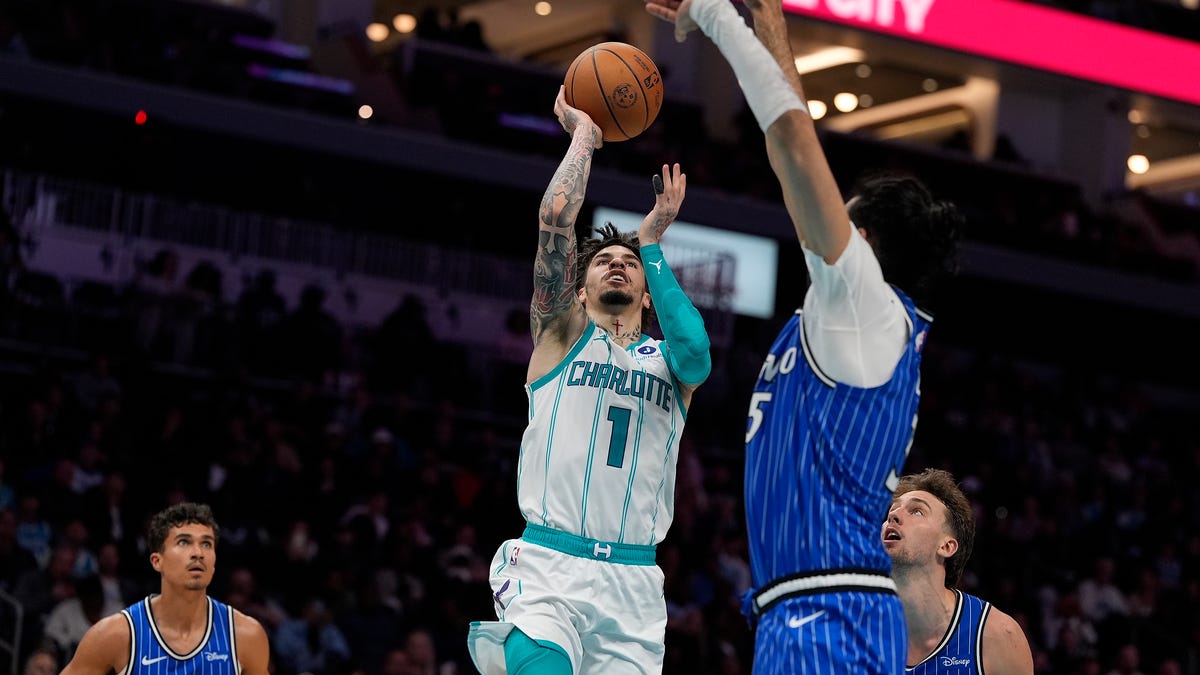 Hornets at Magic odds, picks and predictions