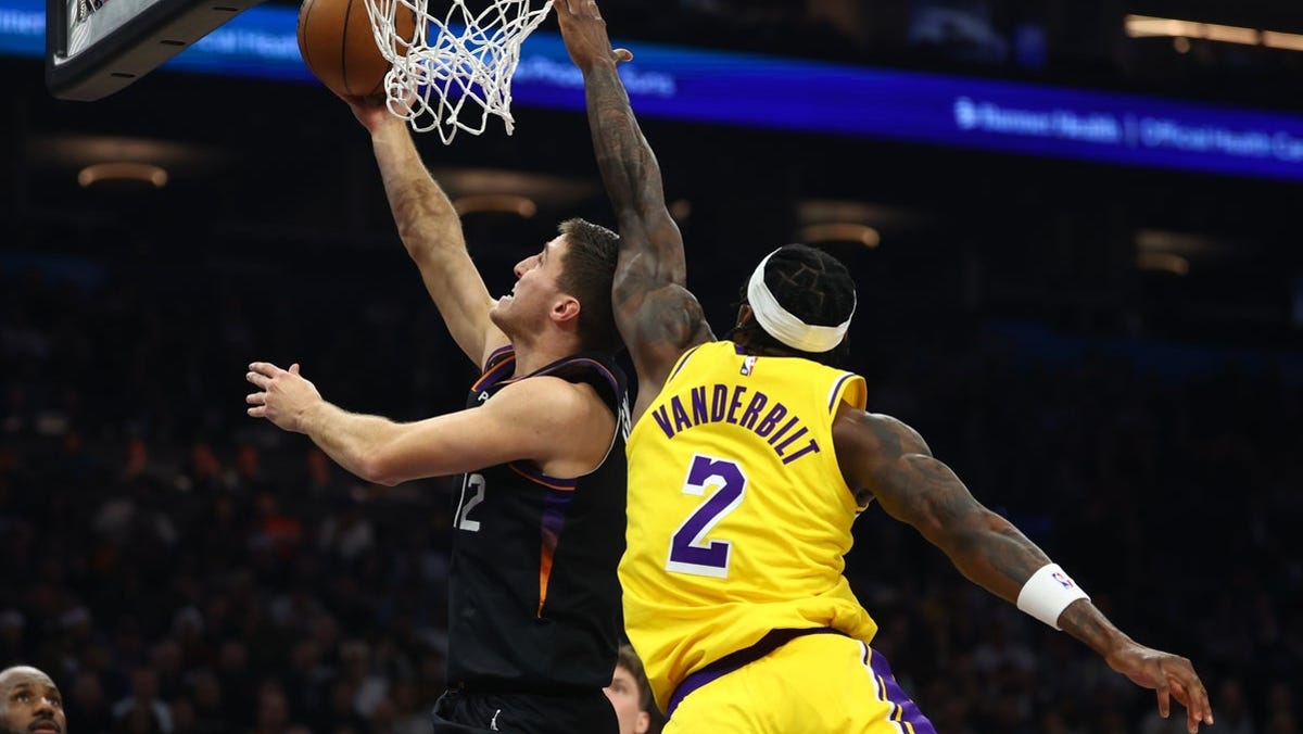 Phoenix Suns vs. New Orleans Pelicans odds, tips and betting trends