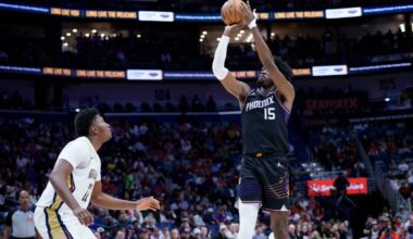 Booker's 30 lifts Suns' shooting, defensive struggles past Pelicans