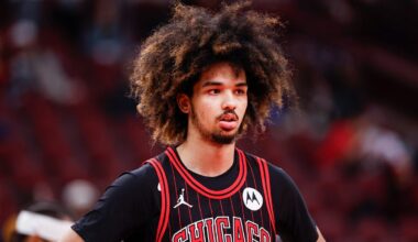 UW basketball reportedly among teams interested in Chicago Bulls wing