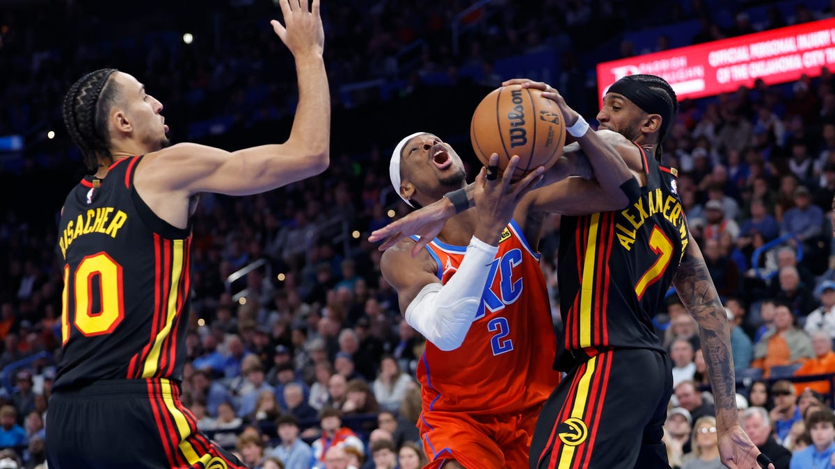 Thunder avoid upset in 140-129 win over Hawks