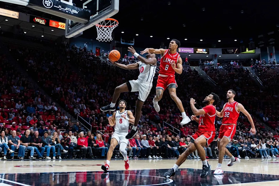 San Diego State guard BJ Davis (10) is fouled during an NCAA Basketball game between Lamar and San Diego State, Wednesday December 10, 2025 at Viejas Arena in San Diego, Calif.