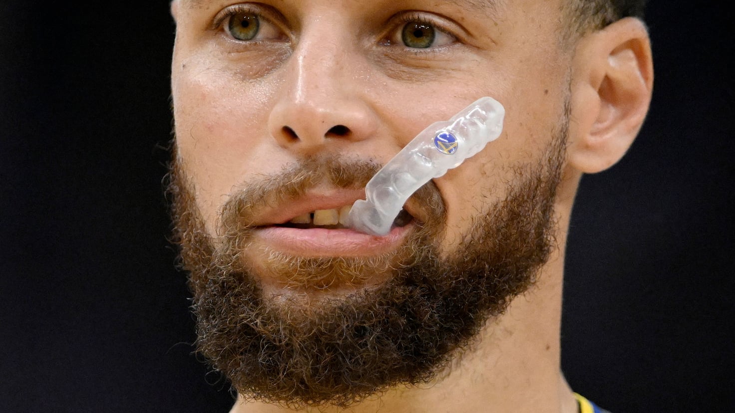 Warriors fans told to brace for potential Steph Curry departure
