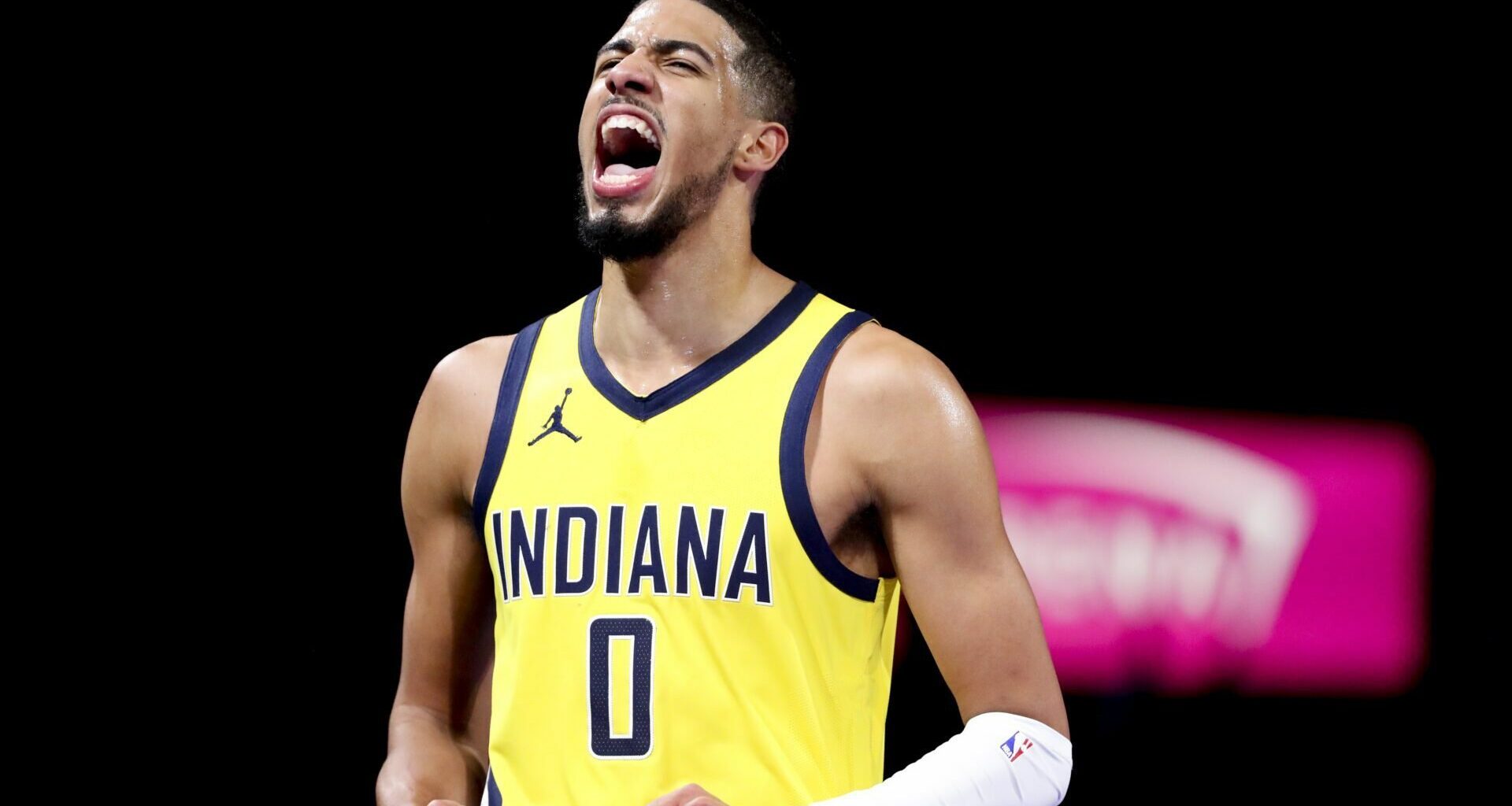 Hoosier highs and heartbreak: A 2025 Indiana sports retrospective