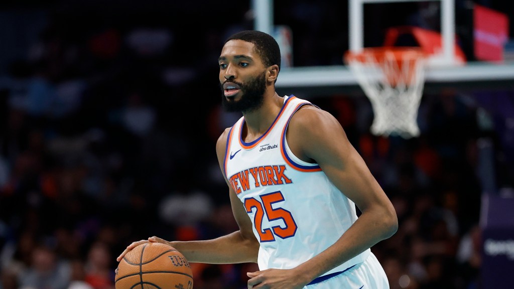 Knicks' Mikal Bridges on pace to join LeBron, KD, Giannis in 1 key NBA stat