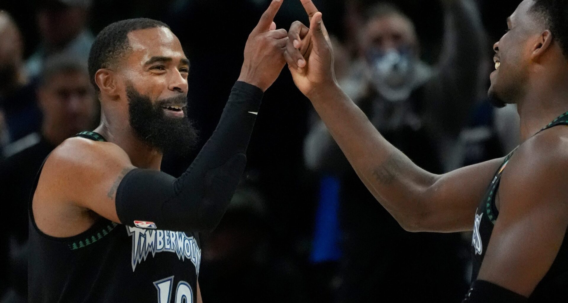 Timberwolves make strides, but still lack winning formula