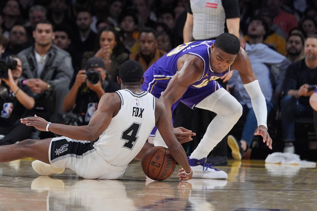 Lakers again use traditional court for NBA Cup quarterfinal vs. Spurs – Orange County Register