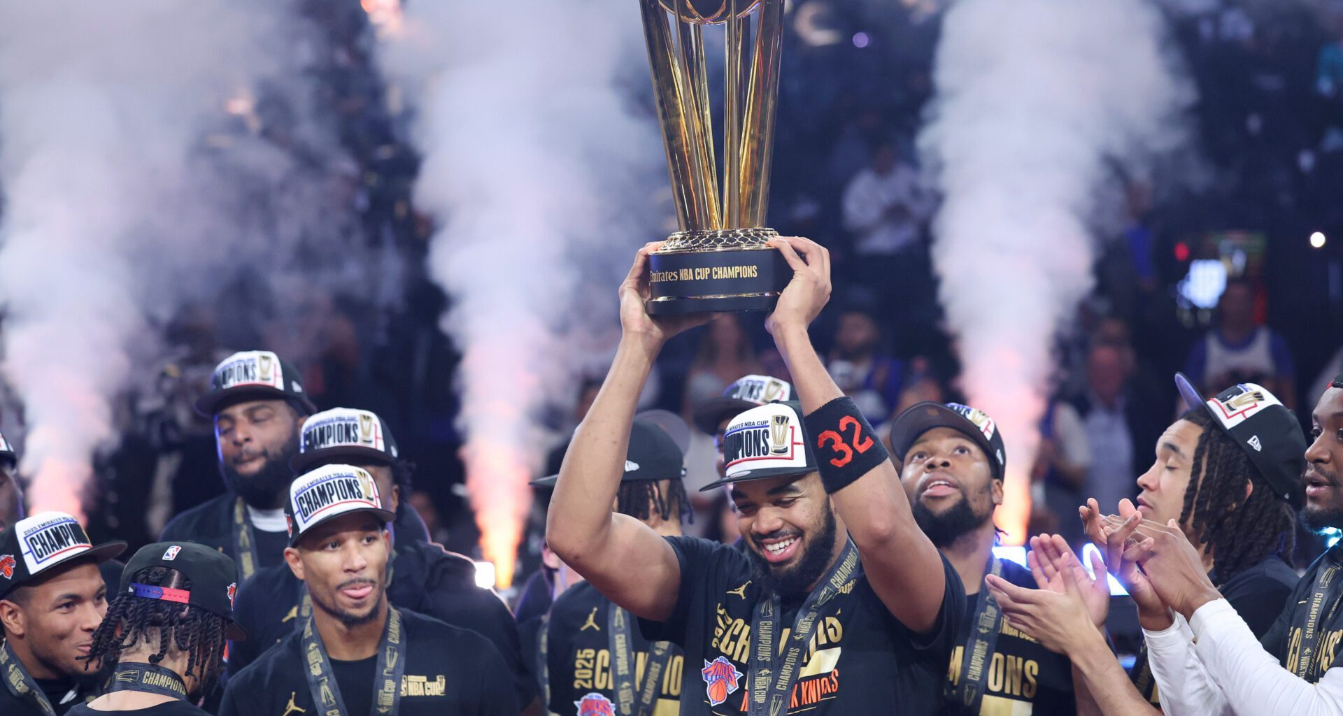 Knicks end title drought, capture 2025 NBA Cup with 124-113 win over Spurs