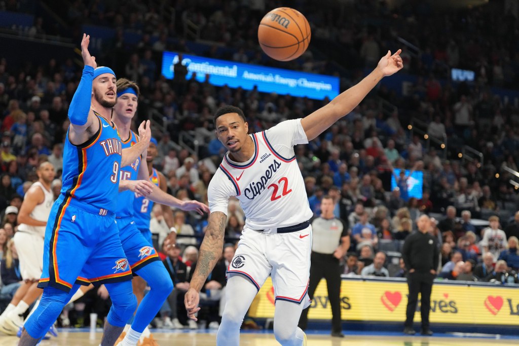 Clippers host Lakers looking to shake 5-game slump – Pasadena Star News