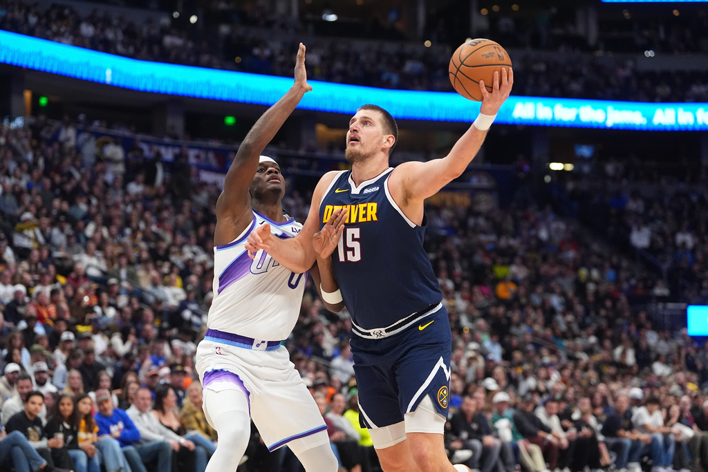 Nuggets jump out to a 19-0 lead and rout the Jazz 135-112