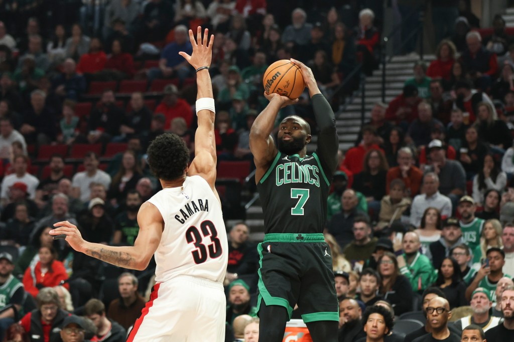 Jaylen Brown matches Larry Bird's record streak, but Celtics fall to Trail Blazers