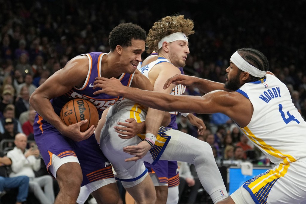 Moses Moody foul in Warriors-Suns upheld by NBA 'Last Two Minutes' report