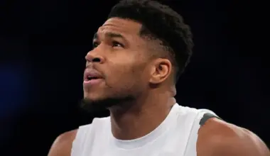 NBA Rumors: Warriors reportedly contemplating trading a star player to the Bucks in exchange for Giannis Antetokounmpo