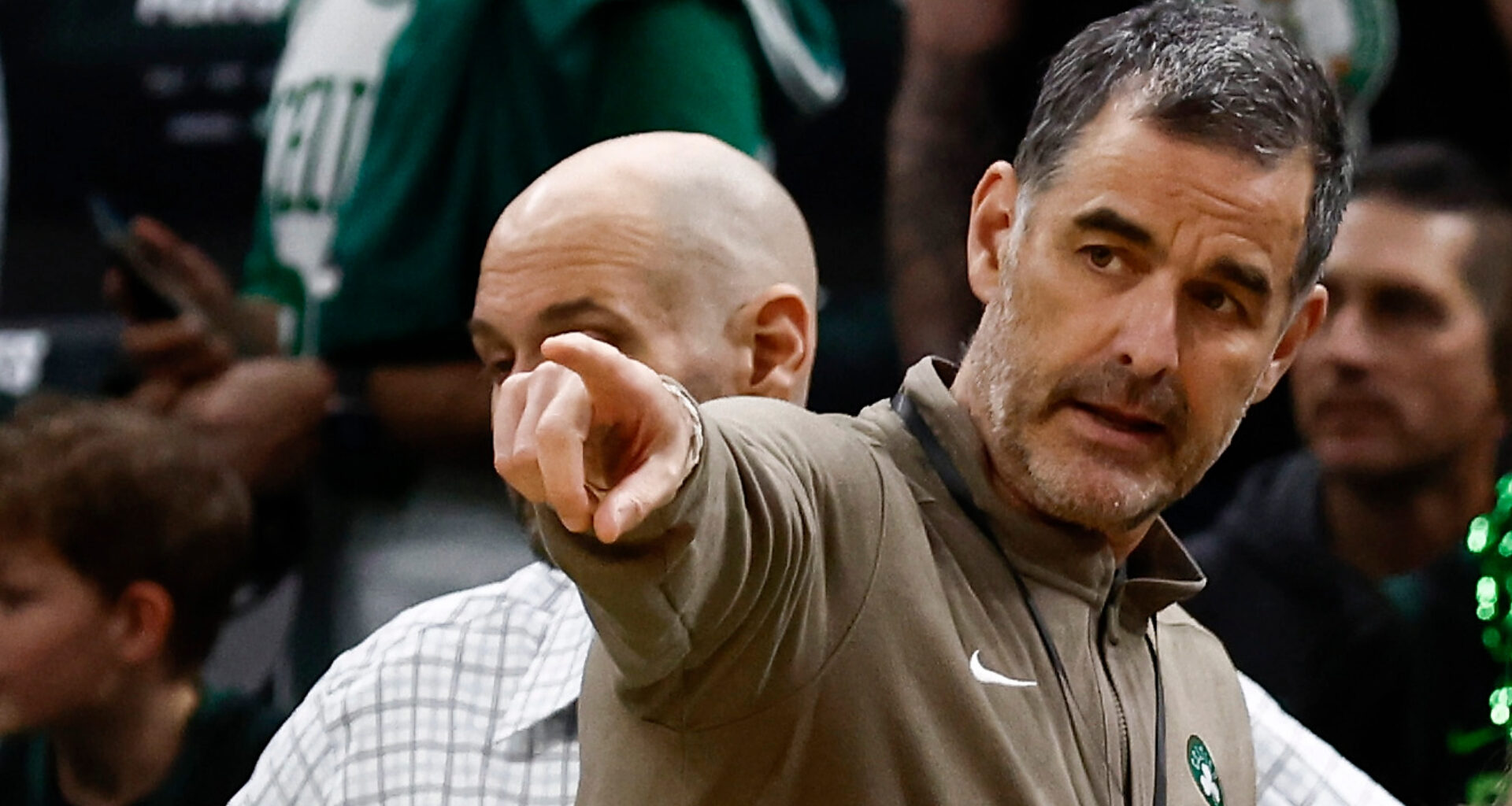 Celtics' Owner Takes Aim At Warriors' Fans