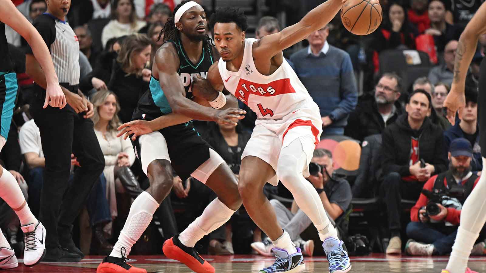 Blazers' Jerami Grant defends Raptors' Scottie Barnes