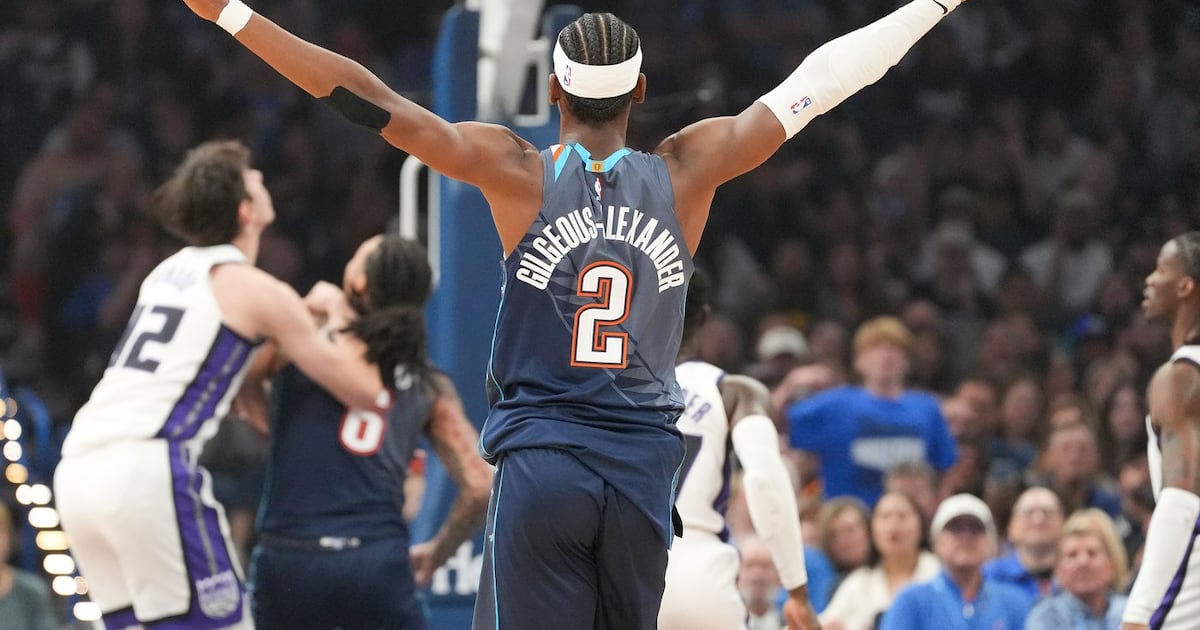 Lakers back near top of West; OKC continues dominance