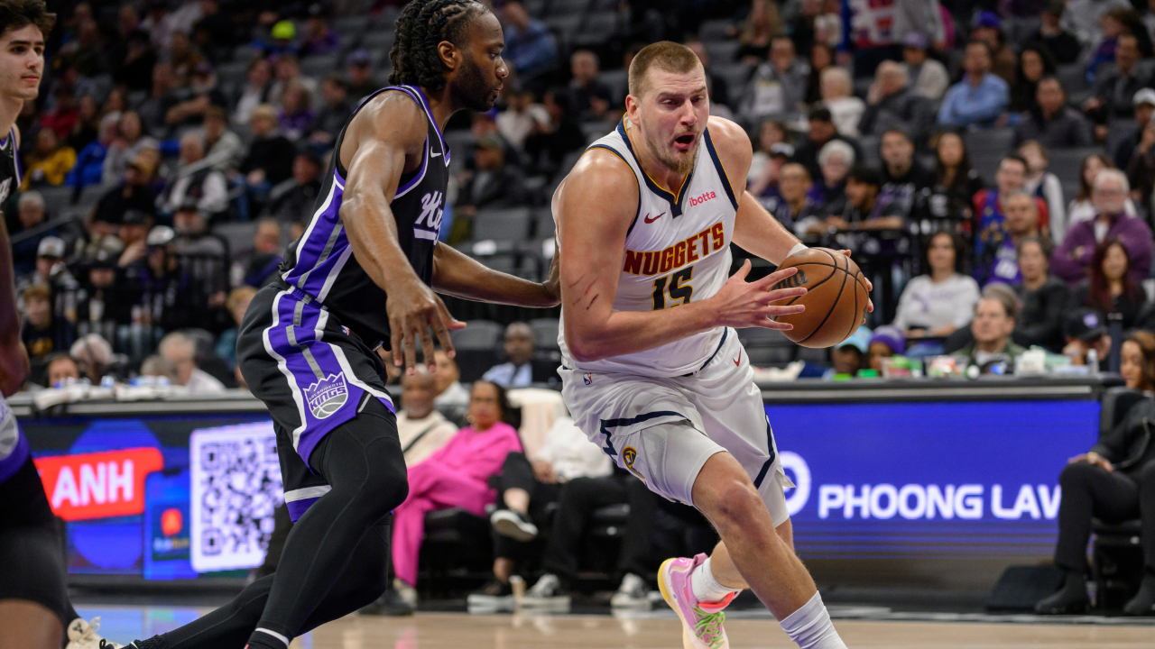 NBA Roundup: Jokic scores 36 points as Nuggets rout Kings