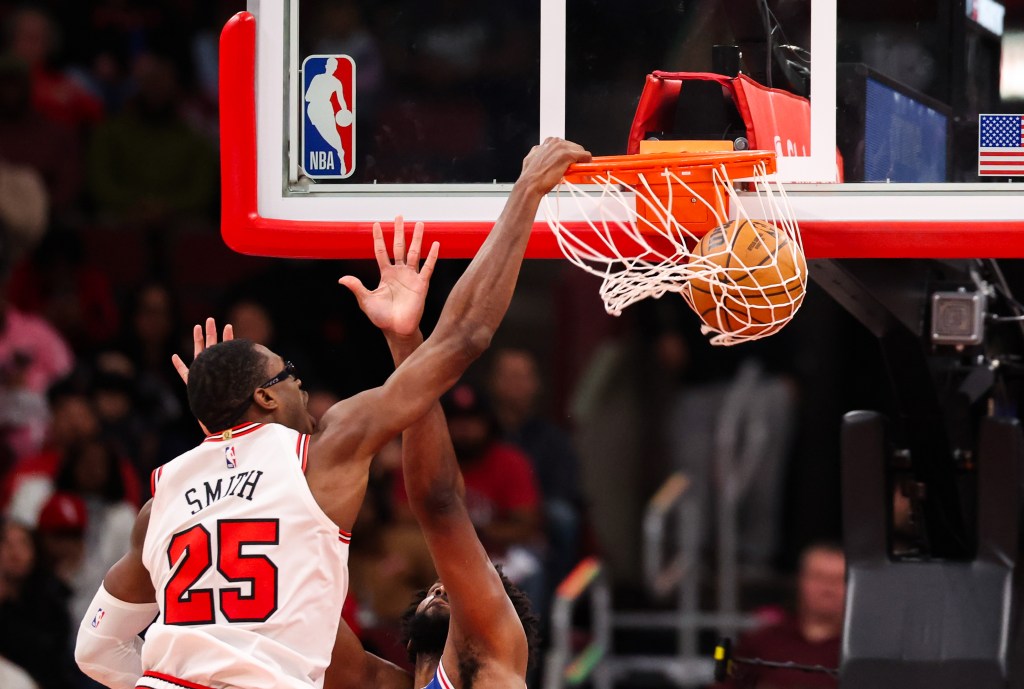 Chicago Bulls beat Philadelphia 76ers 109-102 for 5th win in row